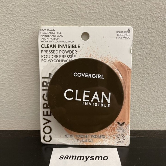 $5 CoverGirl Clean Invisible Pressed Powder Compact- #133 Light Beige - Picture 1 of 3